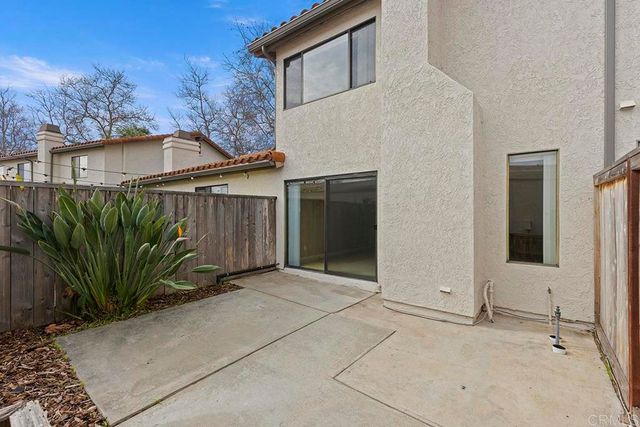 6976 Batiquitos Drive, Carlsbad, CA 92011