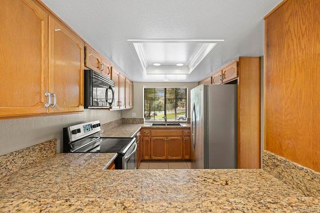 6976 Batiquitos Drive, Carlsbad, CA 92011