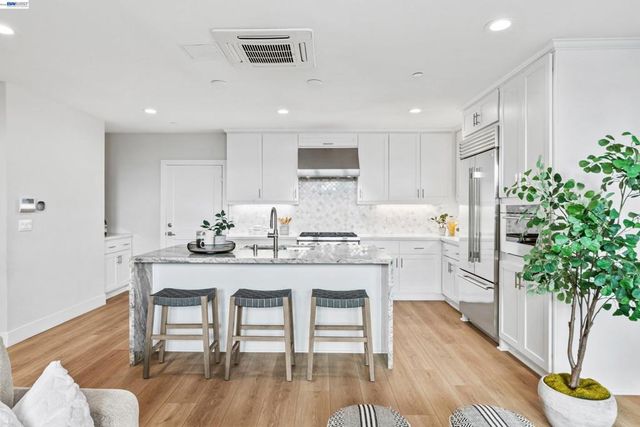 1045 1045 Spiedini Ter, San Ramon, CA 94583