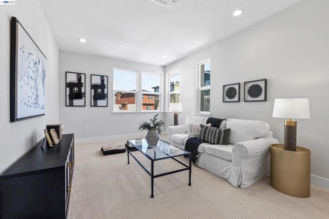 1045 1045 Spiedini Ter, San Ramon, CA 94583