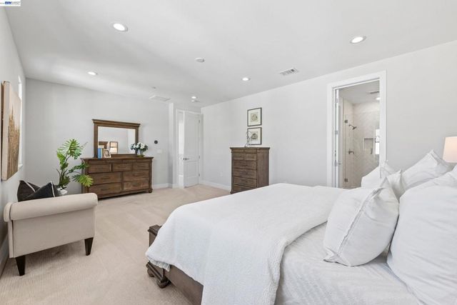 1045 1045 Spiedini Ter, San Ramon, CA 94583