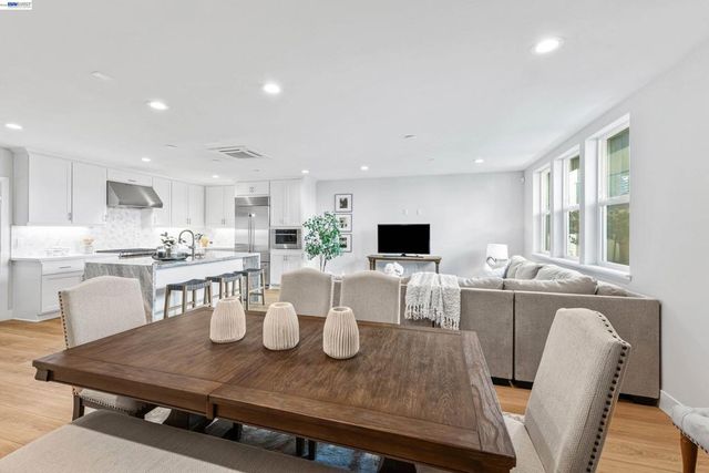 1045 1045 Spiedini Ter, San Ramon, CA 94583