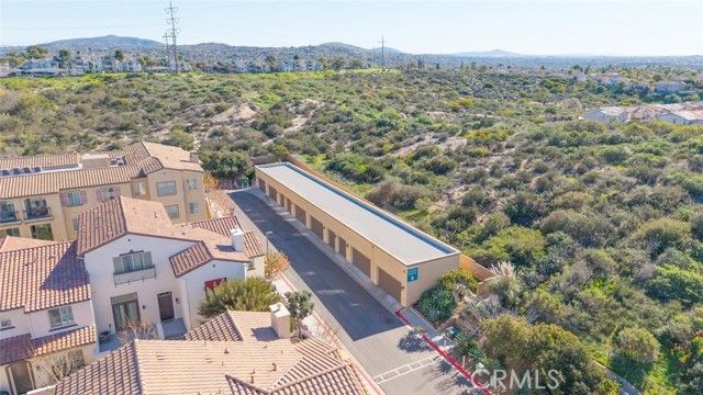 1702 Fairlead Avenue, Carlsbad, CA 92011