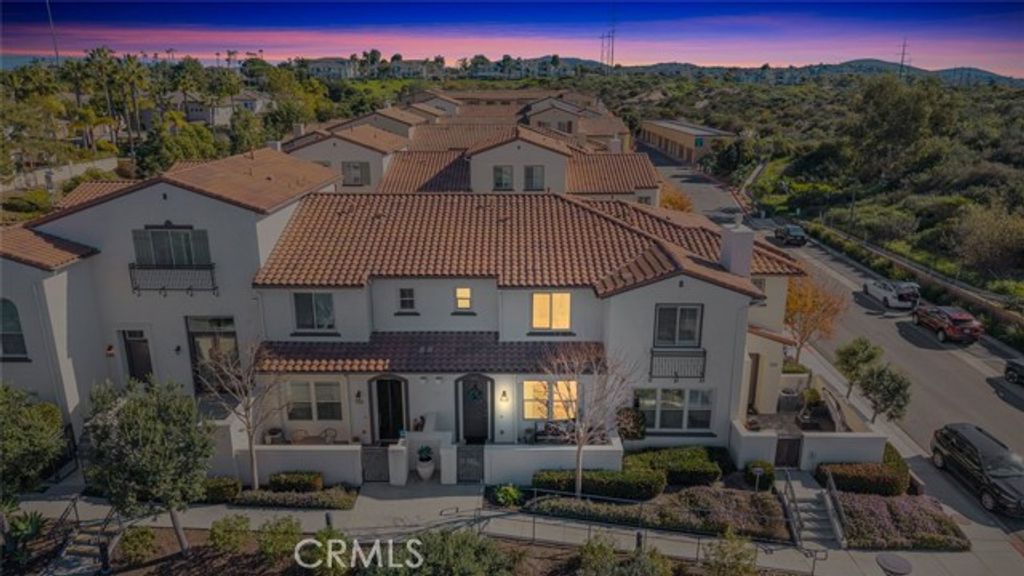 1702 Fairlead Avenue, Carlsbad, CA 92011