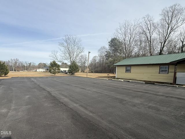 8063 Old Us 421 S, Lillington, NC 27546