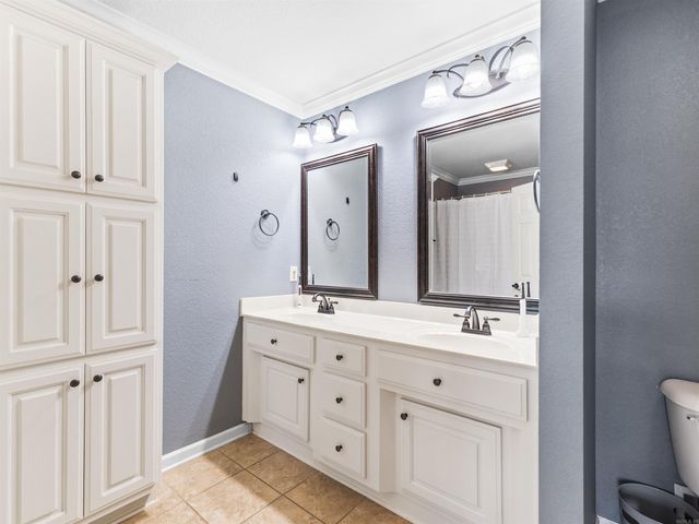 704 Rolling Rock Drive, Austin, AR 72007