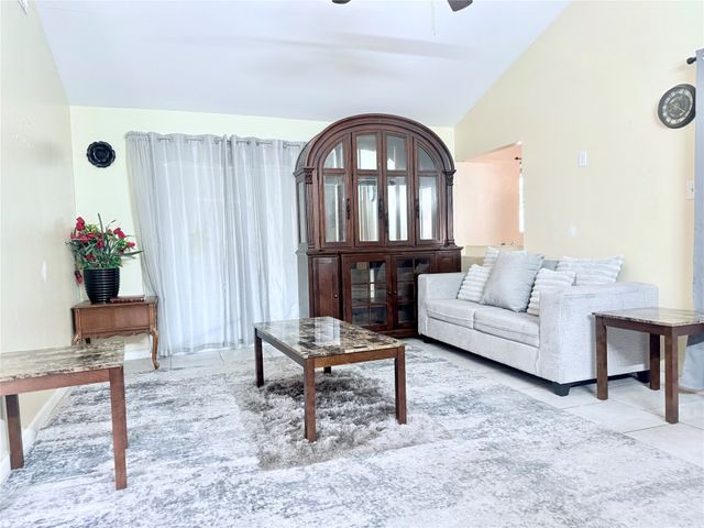 3702 Lindsey Court, Arlington, TX 76015