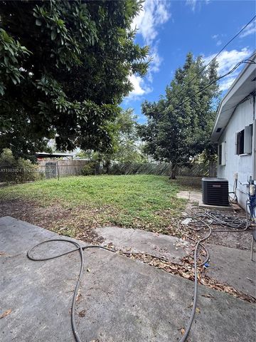 1541 NE 205th Ter, Miami, FL 33179