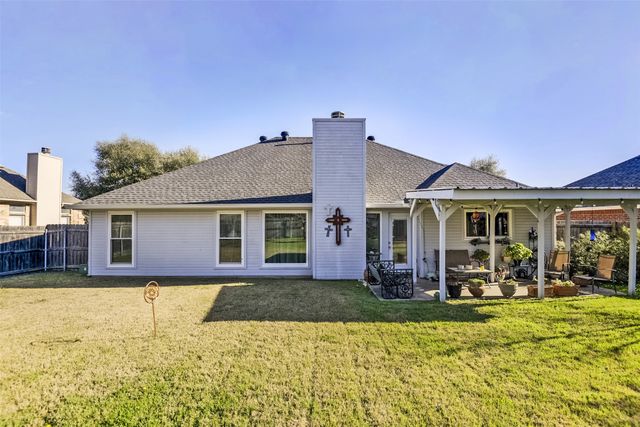 603 Columbia Avenue, Waxahachie, TX 75165