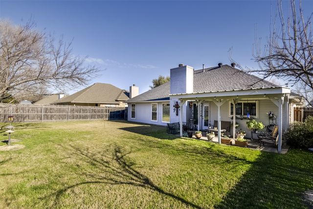 603 Columbia Avenue, Waxahachie, TX 75165