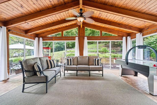 2676 Alliston Court, Columbus, OH 43220