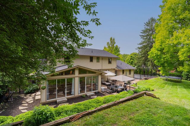 2676 Alliston Court, Columbus, OH 43220