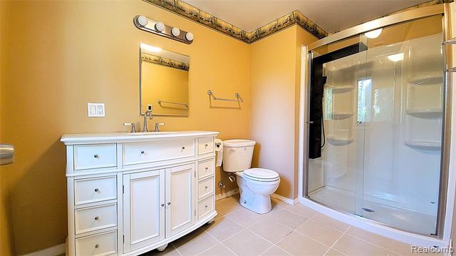 31784 Penn Street, Livonia, MI 48150