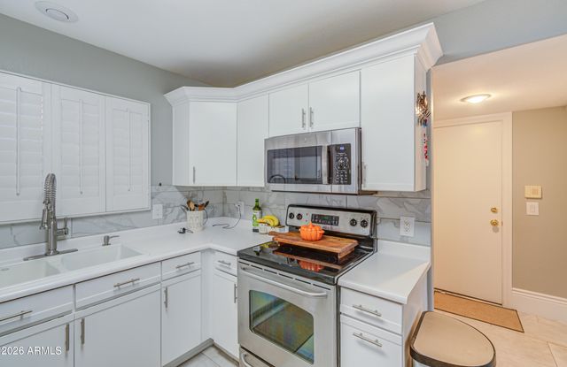 834 S CANCUN Drive, Gilbert, AZ 85233
