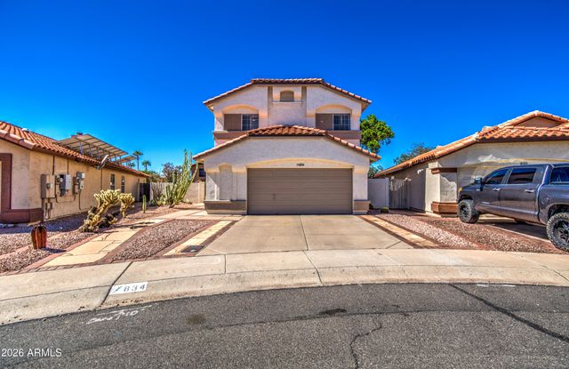 834 S CANCUN Drive, Gilbert, AZ 85233
