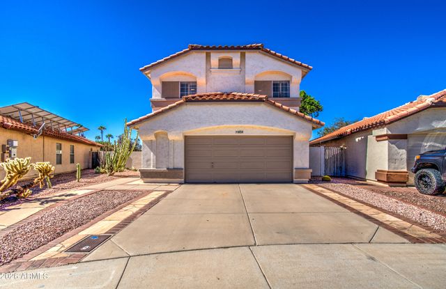 834 S CANCUN Drive, Gilbert, AZ 85233