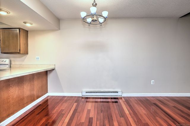 50 Pierce Street APT 27, Plainville, CT 06062