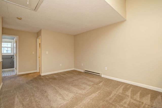 50 Pierce Street APT 27, Plainville, CT 06062