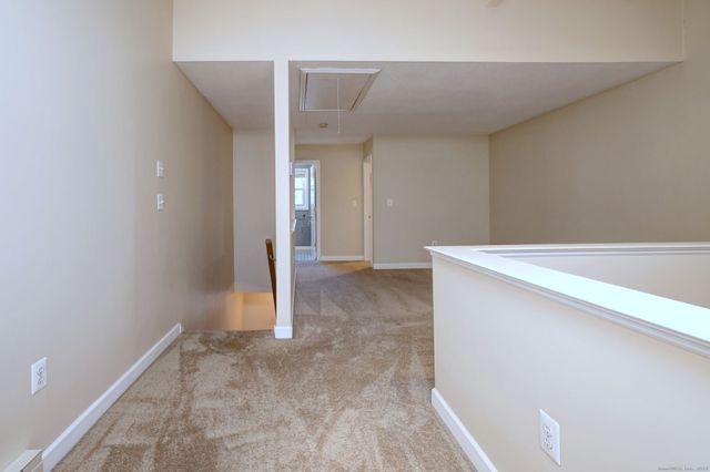 50 Pierce Street APT 27, Plainville, CT 06062