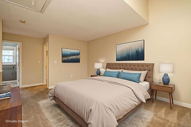 50 Pierce Street APT 27, Plainville, CT 06062