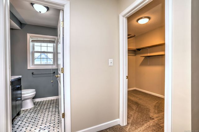 50 Pierce Street APT 27, Plainville, CT 06062