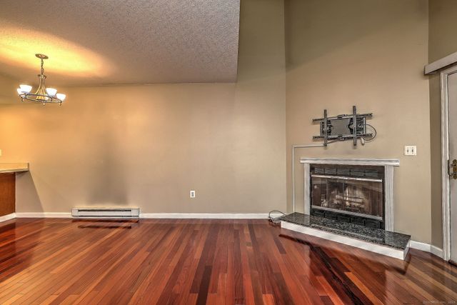 50 Pierce Street APT 27, Plainville, CT 06062