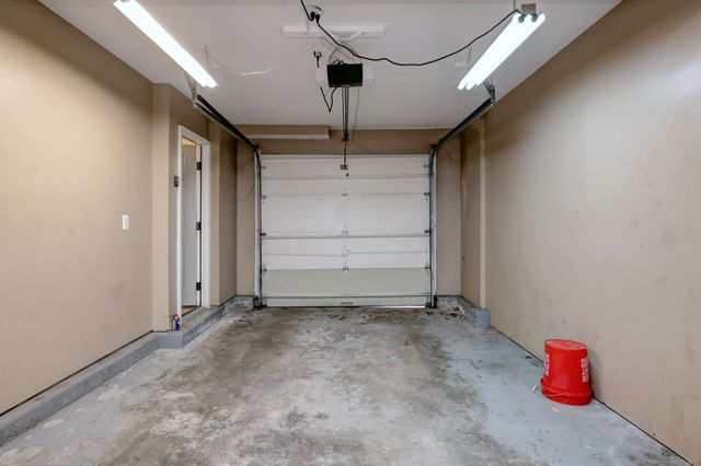 50 Pierce Street APT 27, Plainville, CT 06062