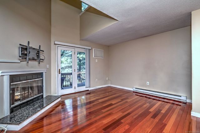 50 Pierce Street APT 27, Plainville, CT 06062