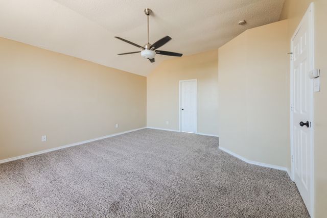 4108 Creekmeadow Drive, Carrollton, TX 75010