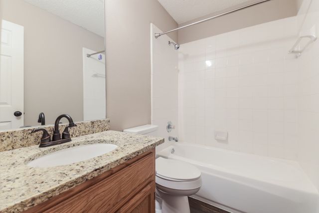 4108 Creekmeadow Drive, Carrollton, TX 75010