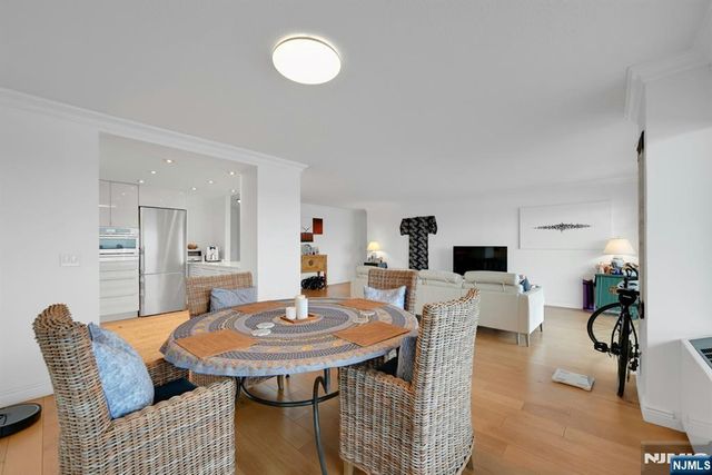 1530 Palisade Avenue 23S, Fort Lee, NJ 07024