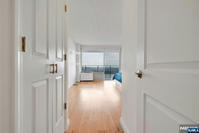 1530 Palisade Avenue 23S, Fort Lee, NJ 07024