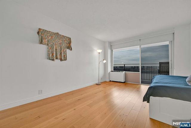 1530 Palisade Avenue 23S, Fort Lee, NJ 07024