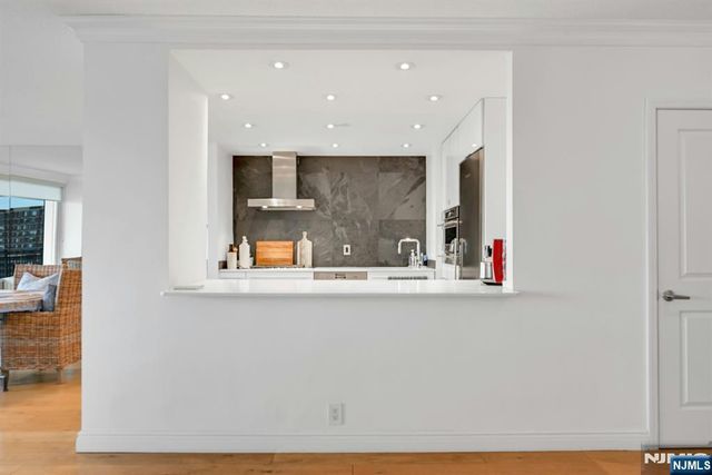 1530 Palisade Avenue 23S, Fort Lee, NJ 07024