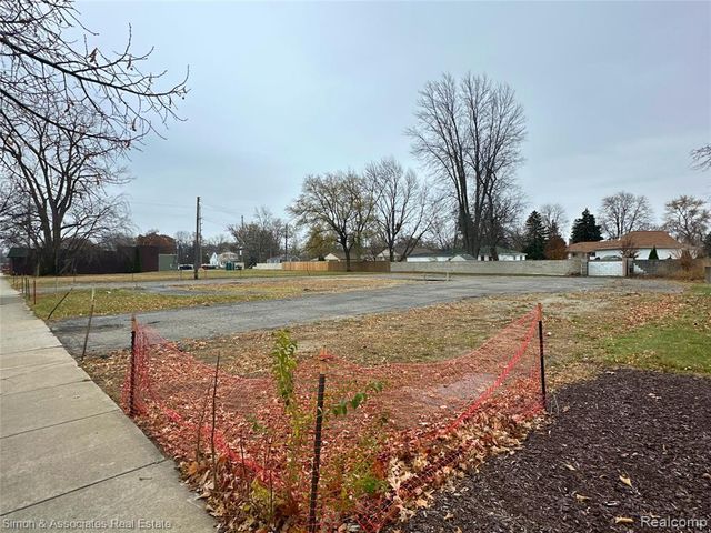 22675 Goddard Rd Road, Taylor, MI 48180