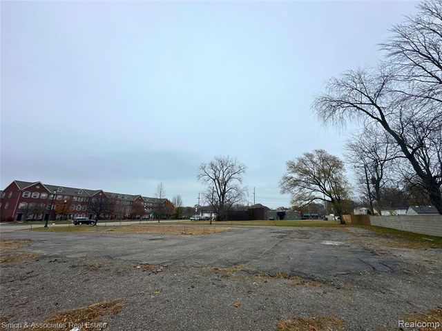 22675 Goddard Rd Road, Taylor, MI 48180