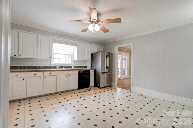 1516 Marlwood Drive, Shelby, NC 28150