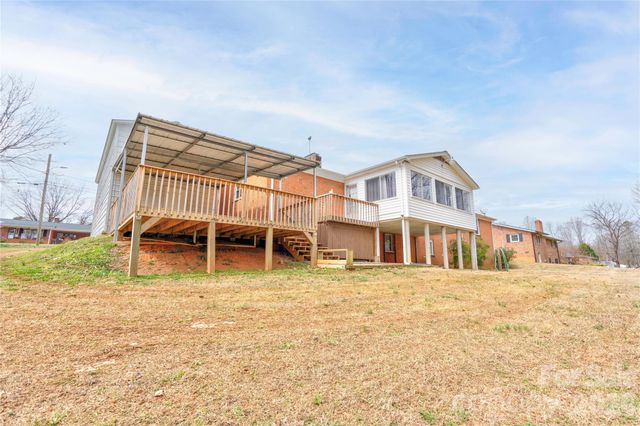 1516 Marlwood Drive, Shelby, NC 28150