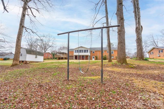 1516 Marlwood Drive, Shelby, NC 28150