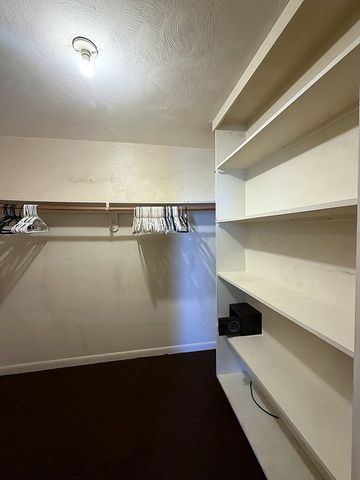 10 Exchange Ct 2, Waltham, MA 02451
