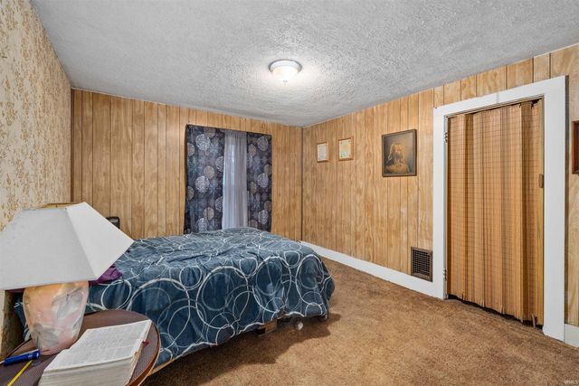 1637 Short Street, Fort Wayne, IN 46808