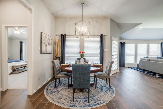 6829 Canyon Rock, Benbrook, TX 76126