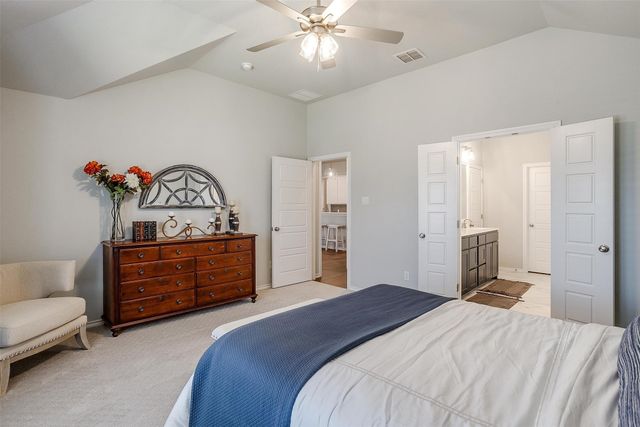 6829 Canyon Rock, Benbrook, TX 76126
