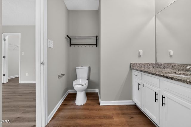 904 Rauhut Street, Burlington, NC 27217