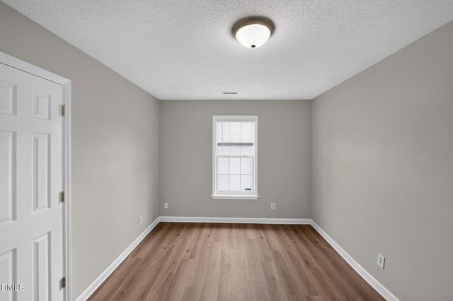 904 Rauhut Street, Burlington, NC 27217