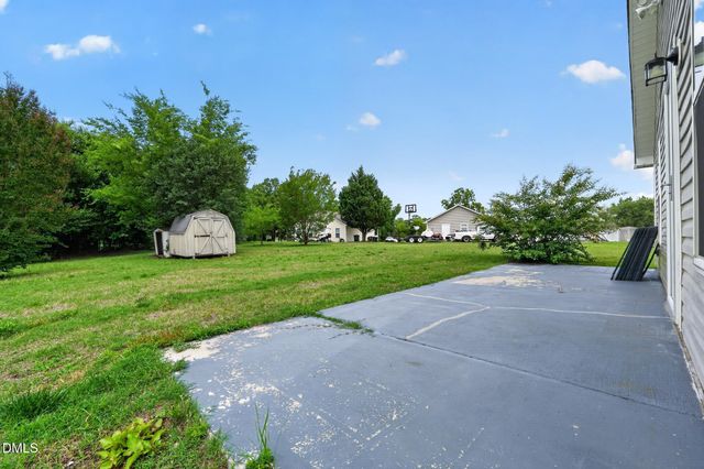 904 Rauhut Street, Burlington, NC 27217