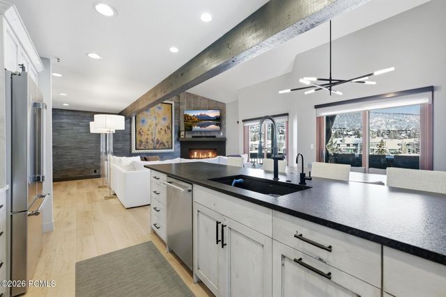 1521 Lakeside Court, Park City, UT 84060