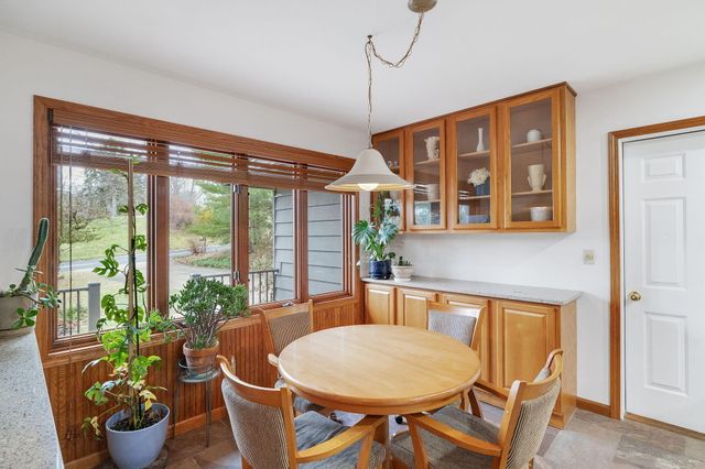 668 Slalom Lane, Valparaiso, IN 46383