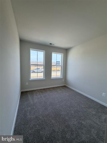 1193 RESORT BLVD, Dover, DE 19904