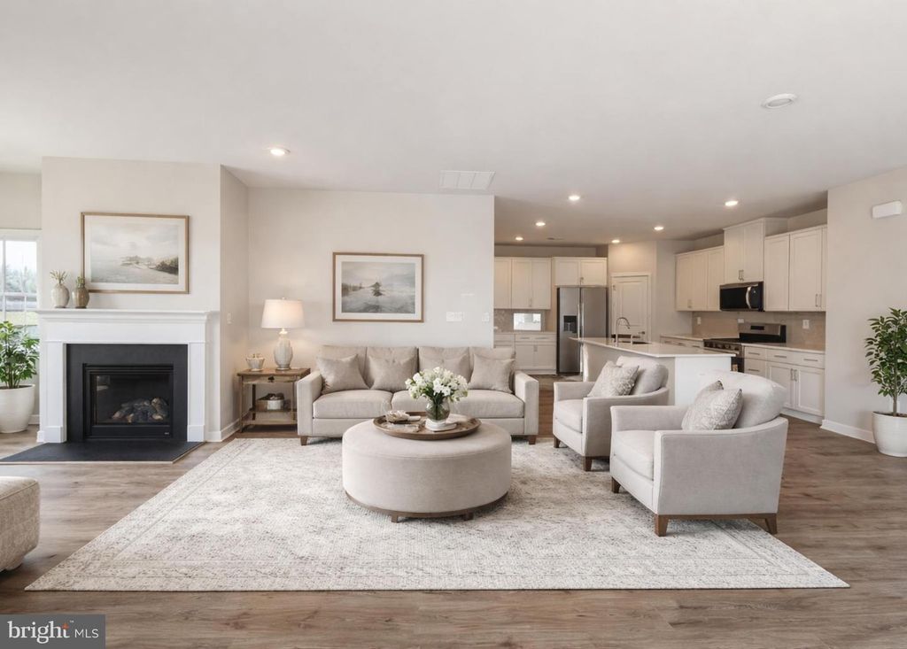 1193 RESORT BLVD, Dover, DE 19904